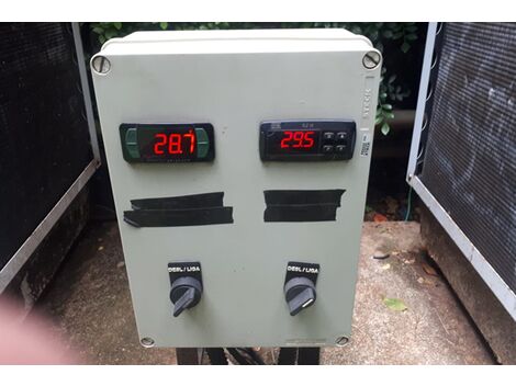 Equipe especializada em manutenção e conserto de aquecedor de piscina